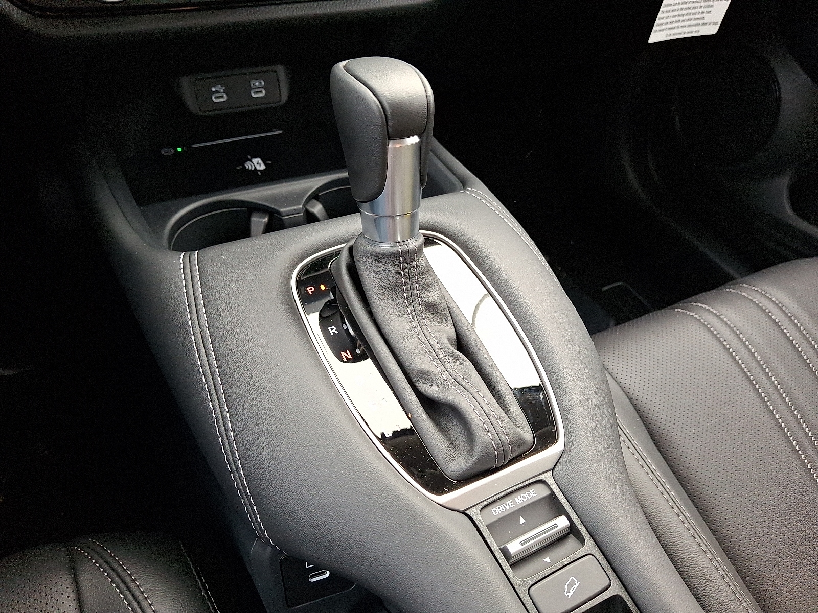 2026 Honda HR-V EX-L - Photo 10