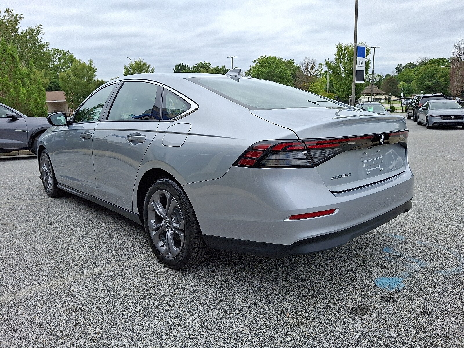 2024 Honda Accord EX photo 4