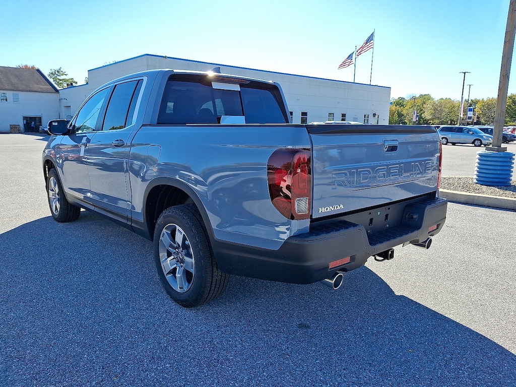 New 2026 Honda Ridgeline RTL Crew Cab Pickup