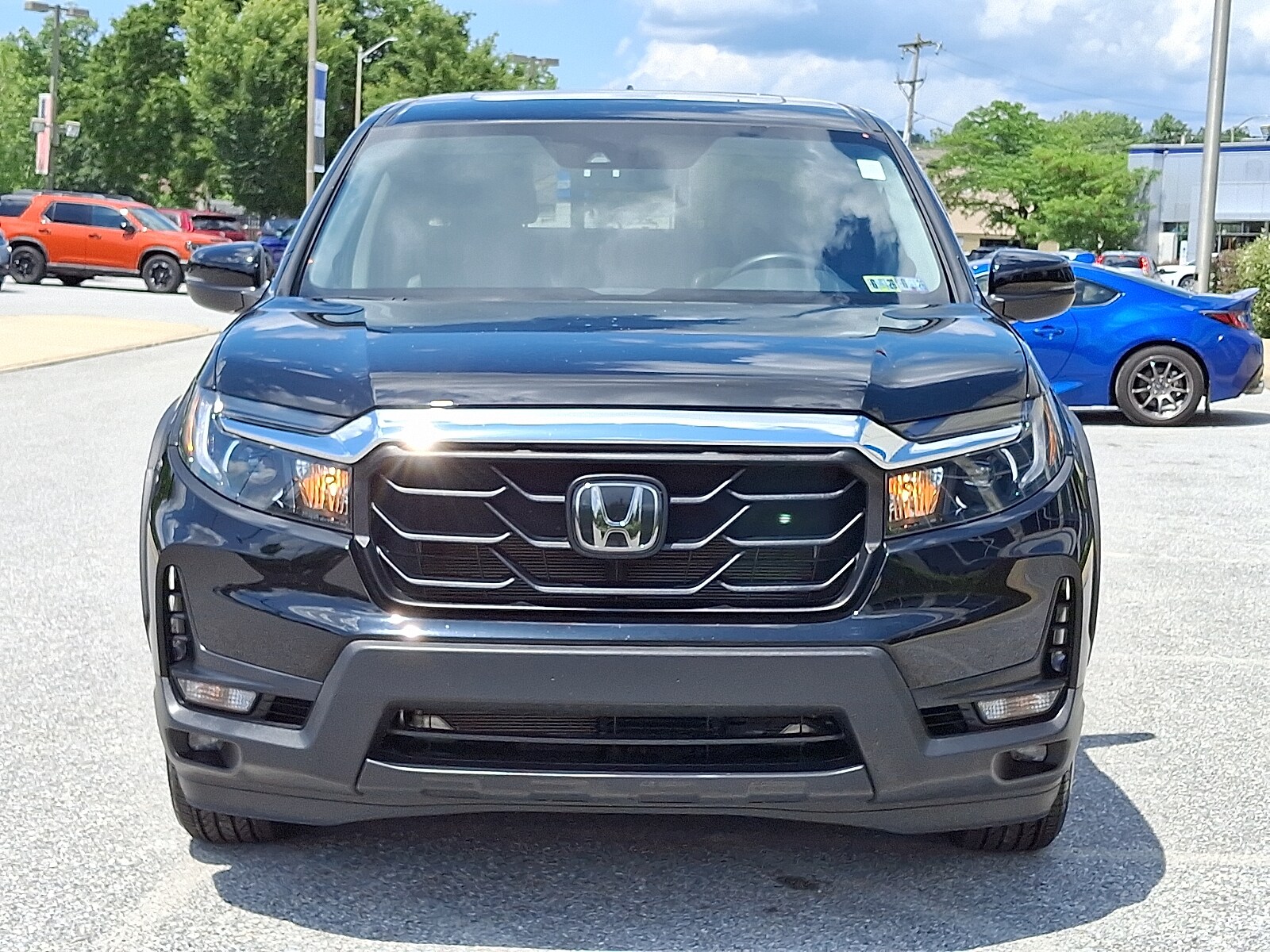 2022 Honda Ridgeline RTL photo 2
