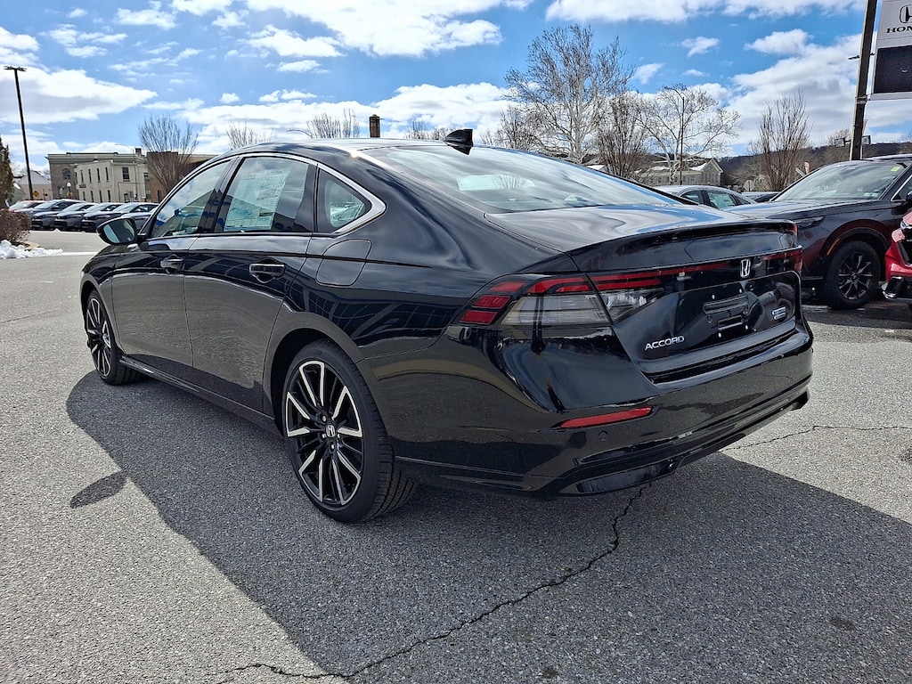New 2026 Honda Accord Hybrid Touring Car