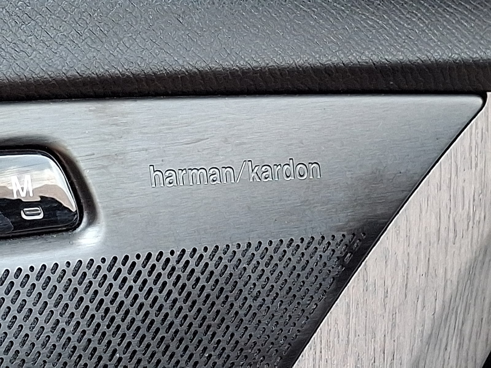 2023 Volvo XC90 Plus - Photo 26