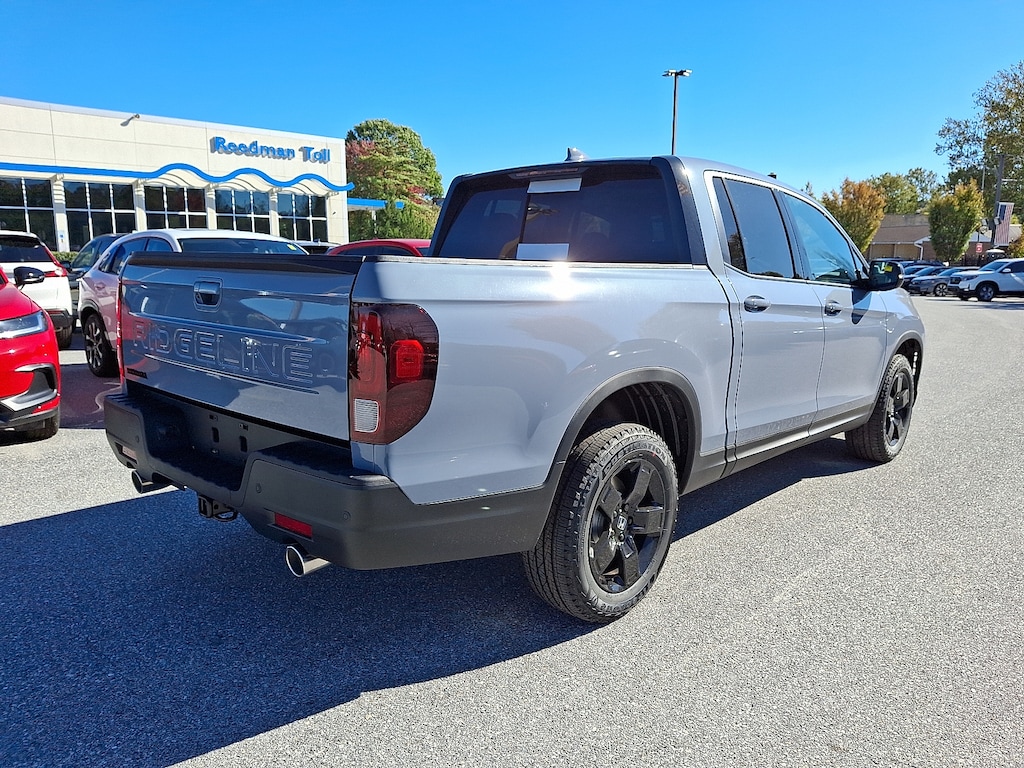 New 2026 Honda Ridgeline Black Edition Crew Cab Pickup