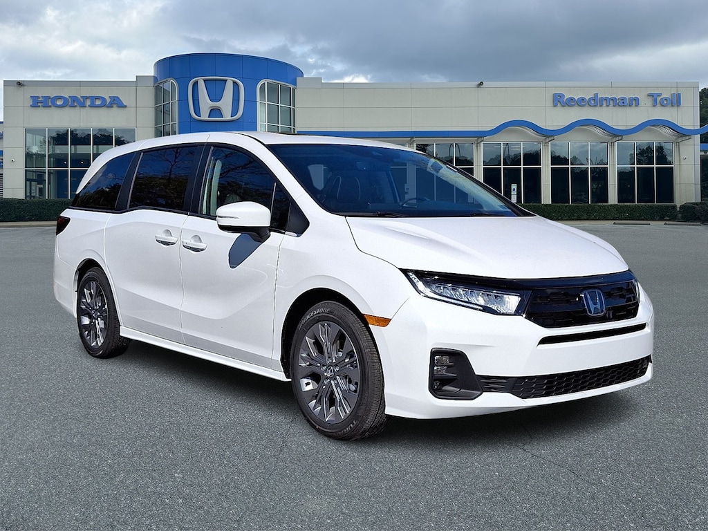 New 2026 Honda Odyssey Touring Mini-van, Passenger