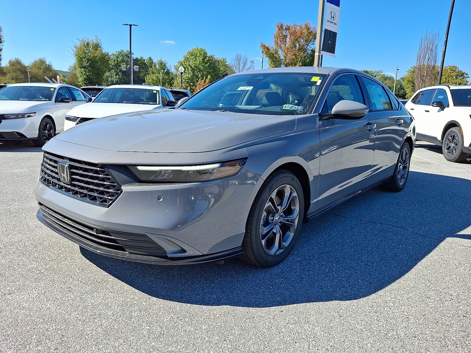 2025 Honda Accord Hybrid EX-L photo 2