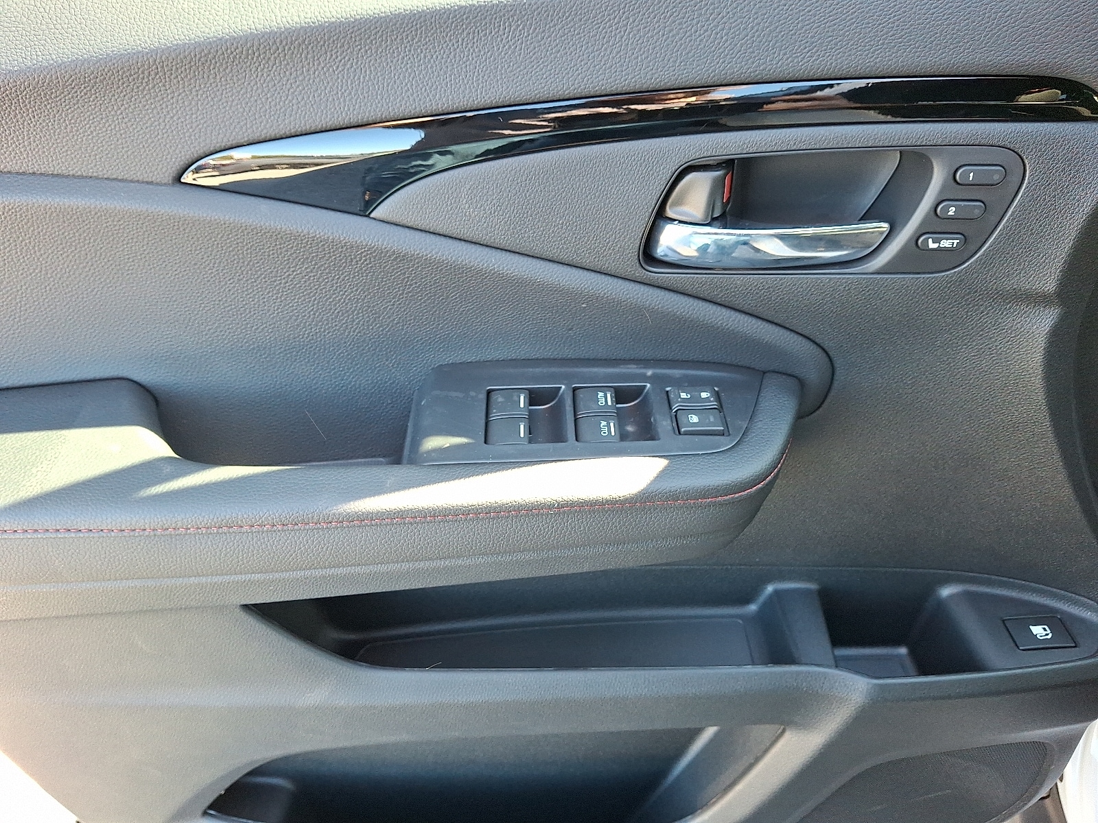 2026 Honda Ridgeline Black Edition - Photo 8