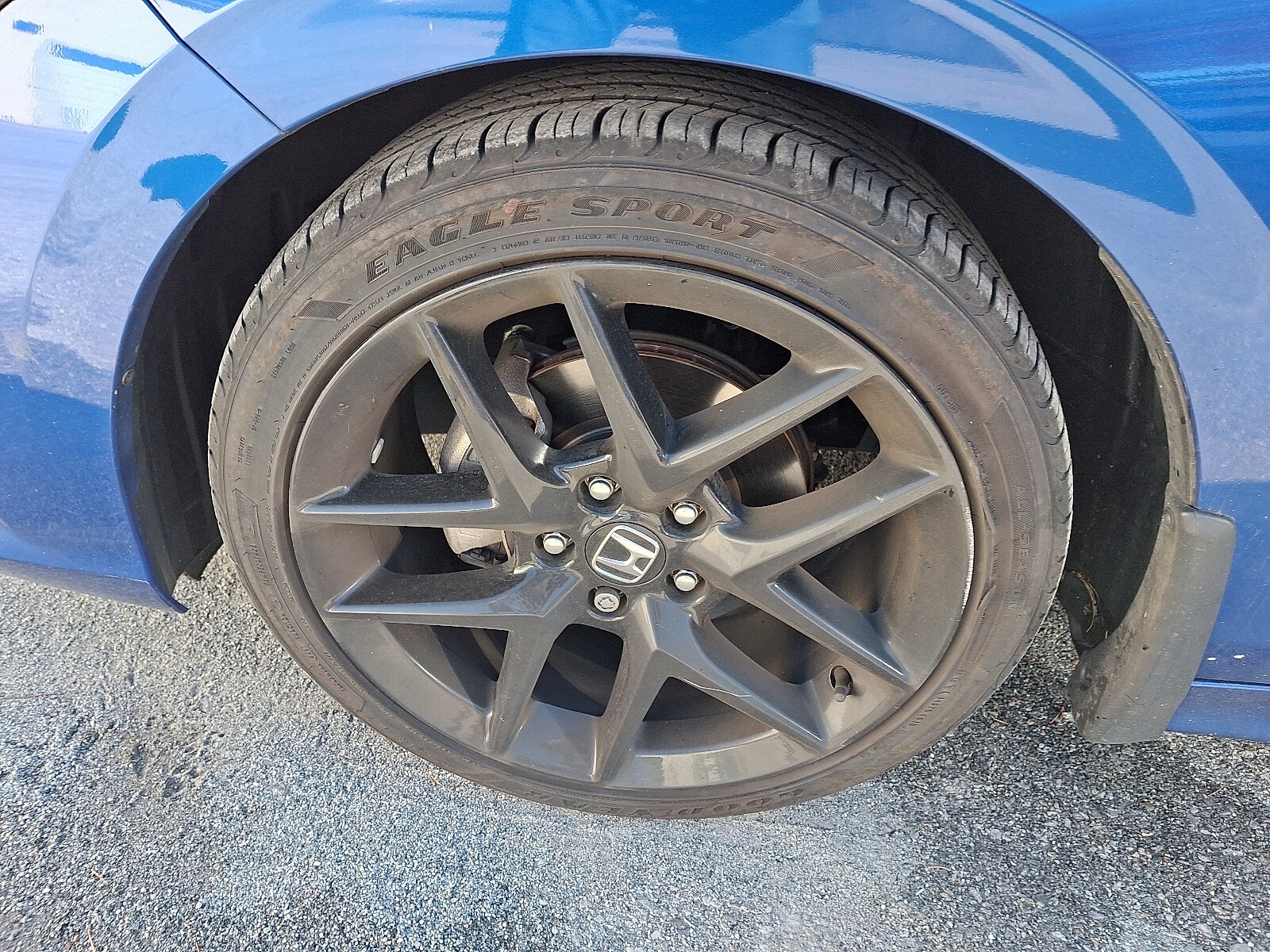 2023 Honda Civic Sport photo 3