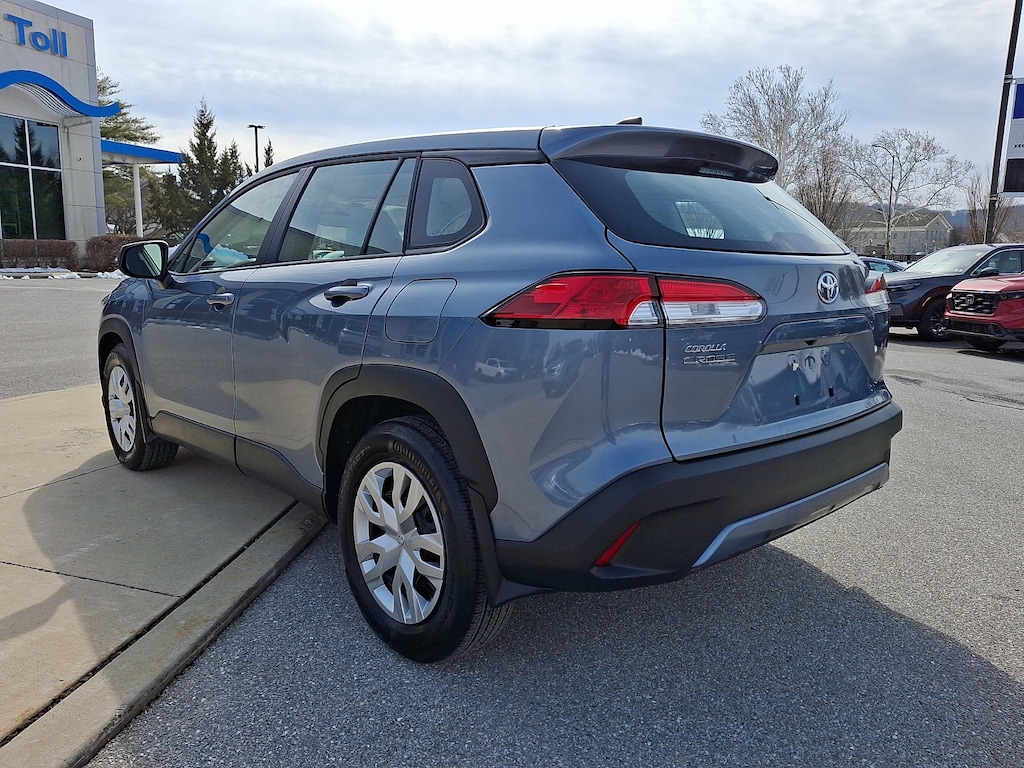Used 2025 Toyota Corolla Cross L Sport Utility