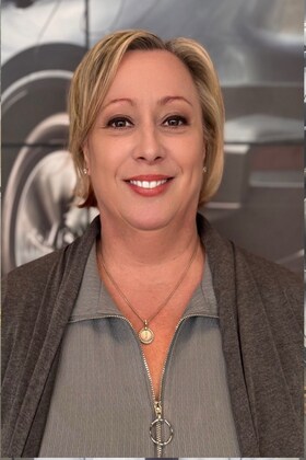 Staff member Janine Weick from 8cfec48201e5