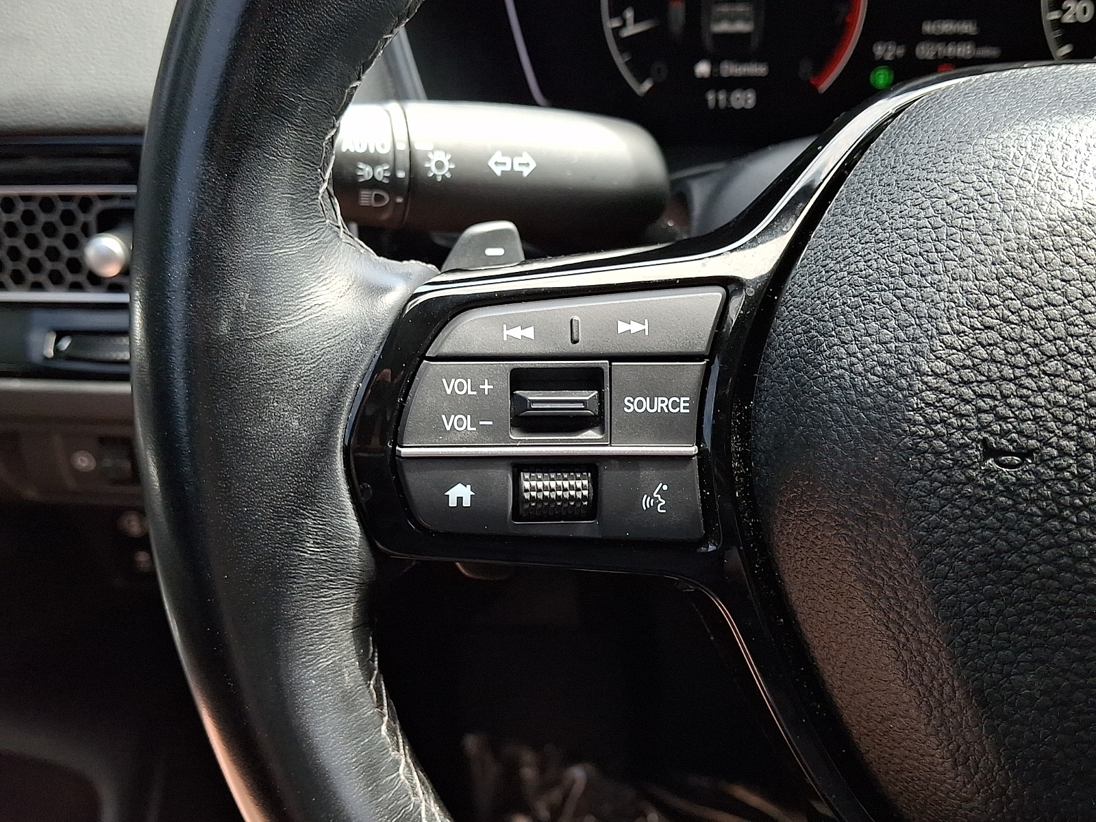 2024 Honda Civic Sport - Photo 20
