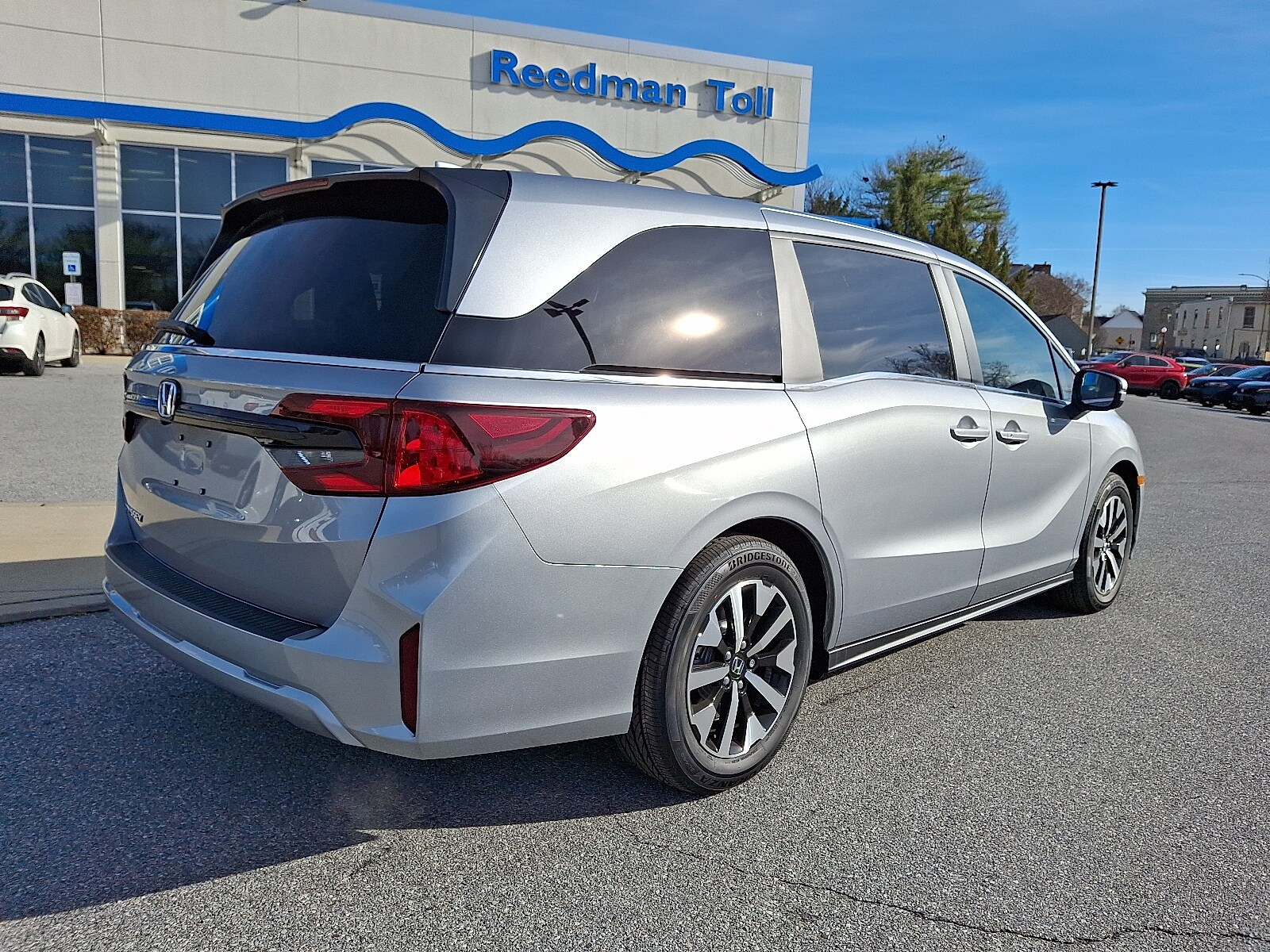 2026 Honda Odyssey EX-L photo 3