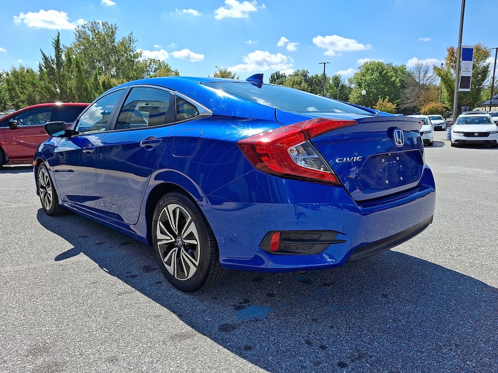Used 2017 Honda Civic EX-T Car