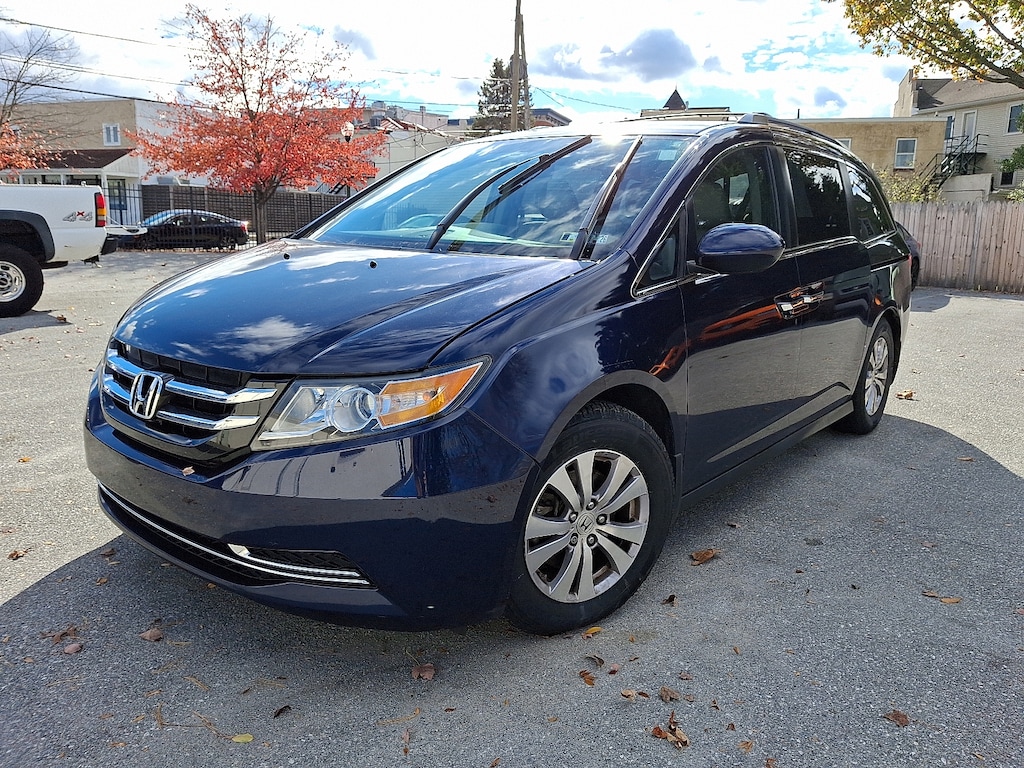Used 2016 Honda Odyssey SE Mini-van, Passenger