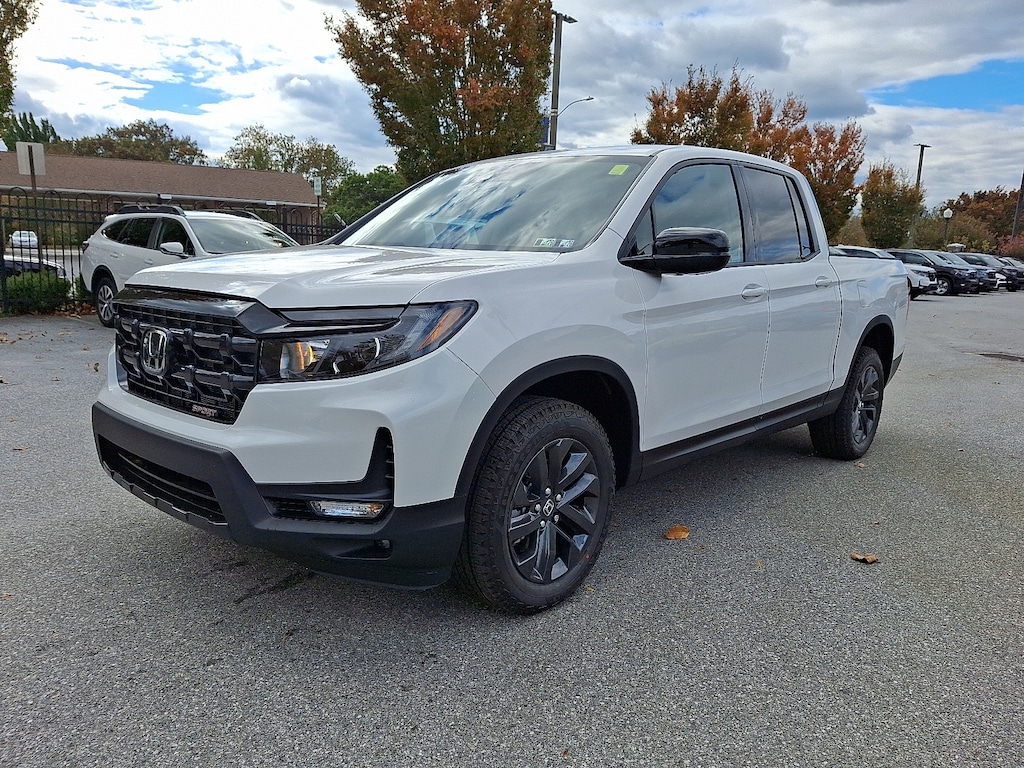 New 2025 Honda Ridgeline Sport Crew Cab Pickup