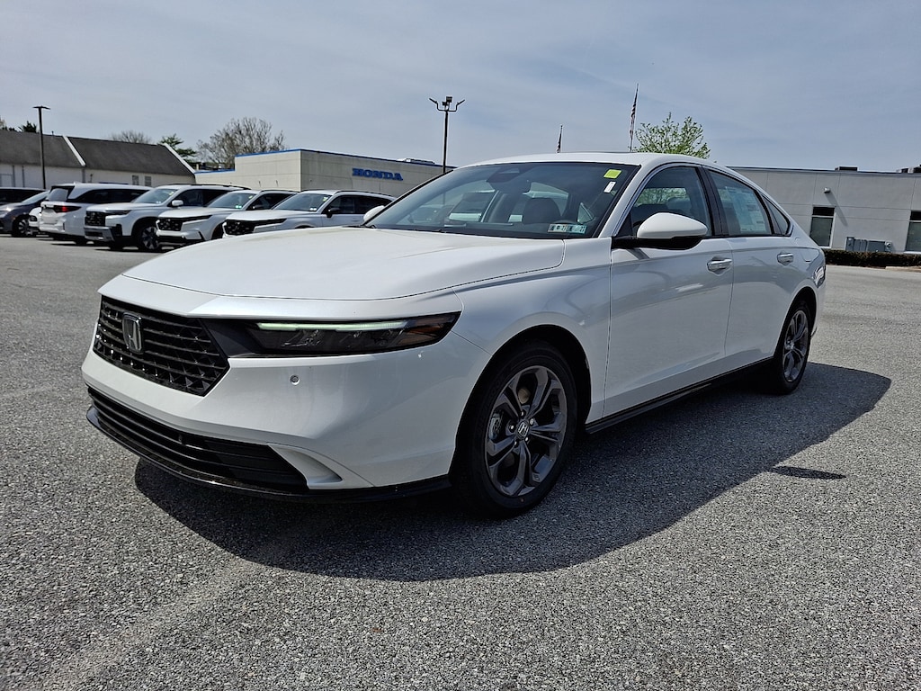 New 2026 Honda Accord Hybrid EX-L Car