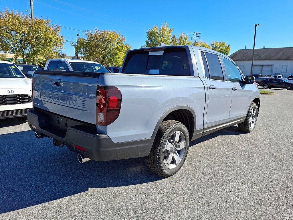 New 2026 Honda Ridgeline RTL Crew Cab Pickup