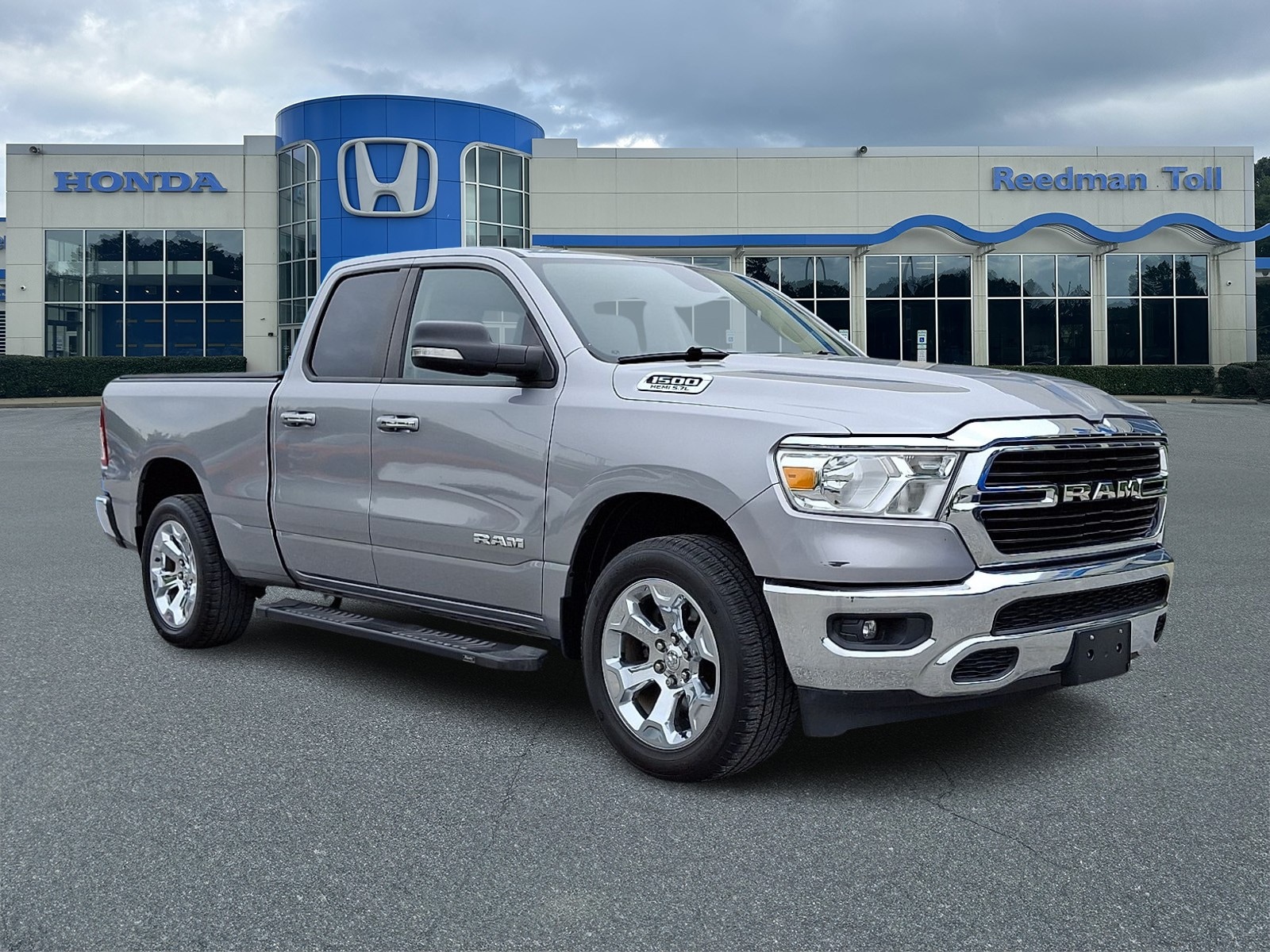 2020 RAM 1500 Big Horn/Lone Star 4x4 Quad Cab 6'4's photo