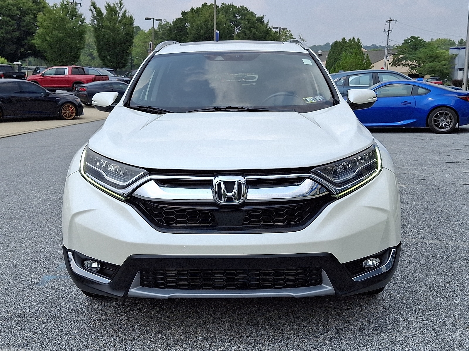 Used 2018 Honda CR-V Touring with VIN 2HKRW2H99JH615705 for sale in Downingtown, PA