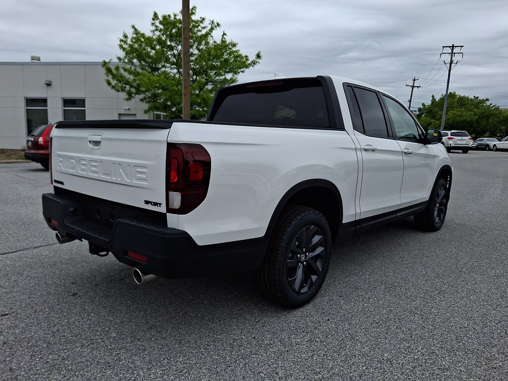 New 2026 Honda Ridgeline Sport Crew Cab Pickup