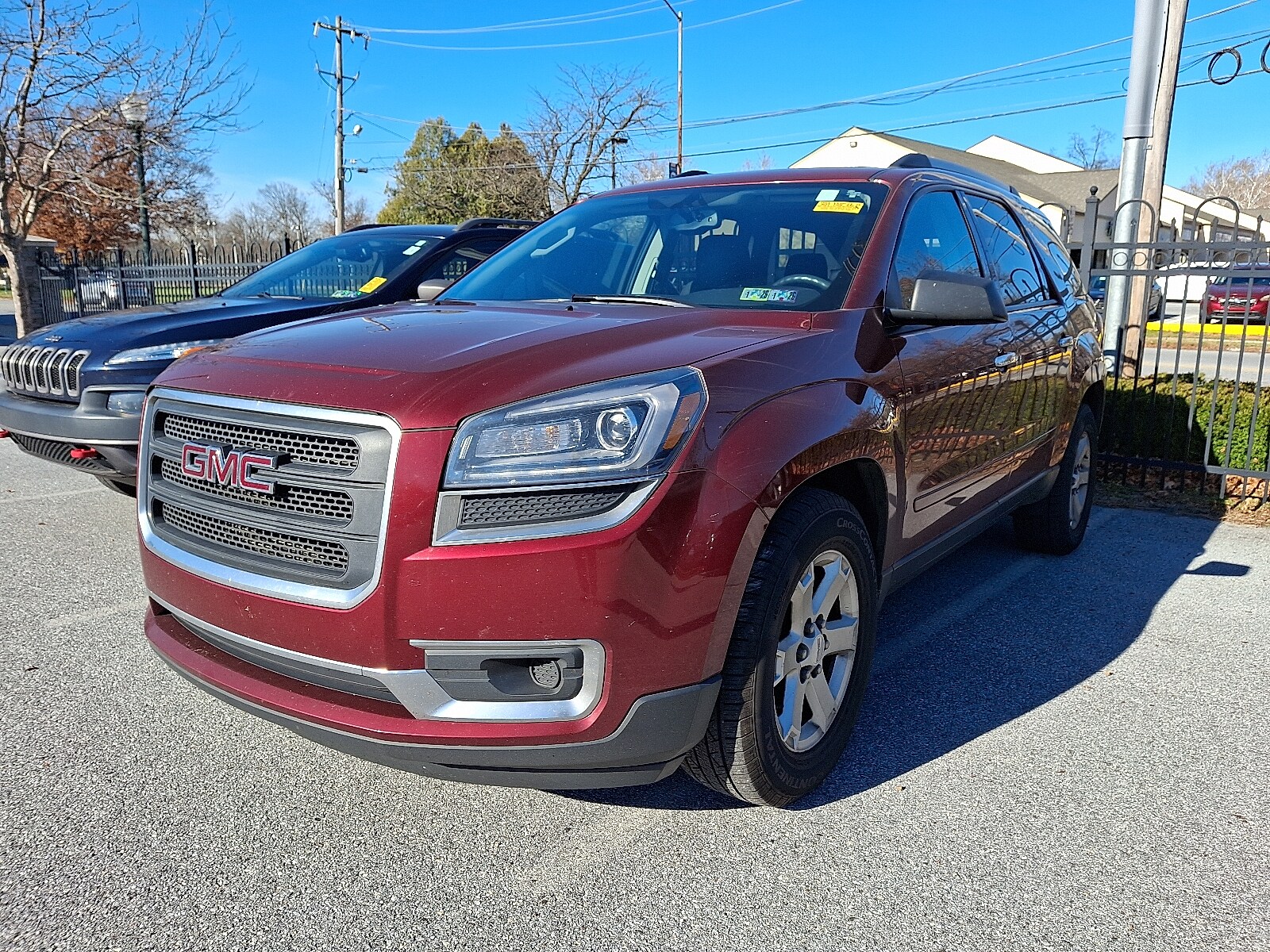 2015 Gmc Acadia SLE photo 2