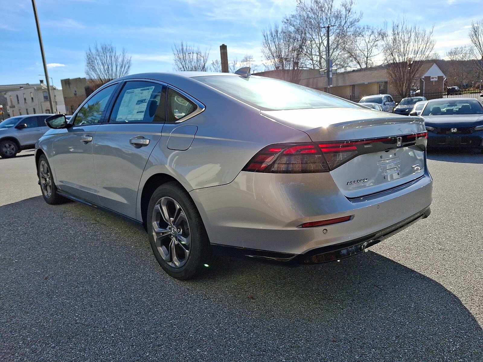 2025 Honda Accord Hybrid EX-L photo 3