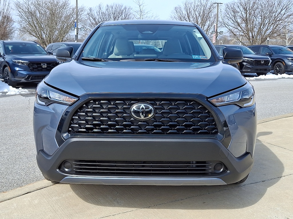Used 2025 Toyota Corolla Cross L Sport Utility