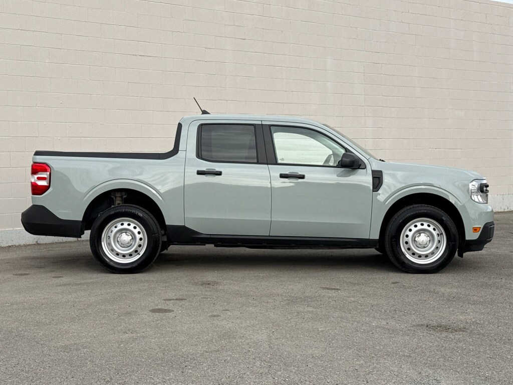 Used 2024 Ford Maverick XL Truck SuperCrew