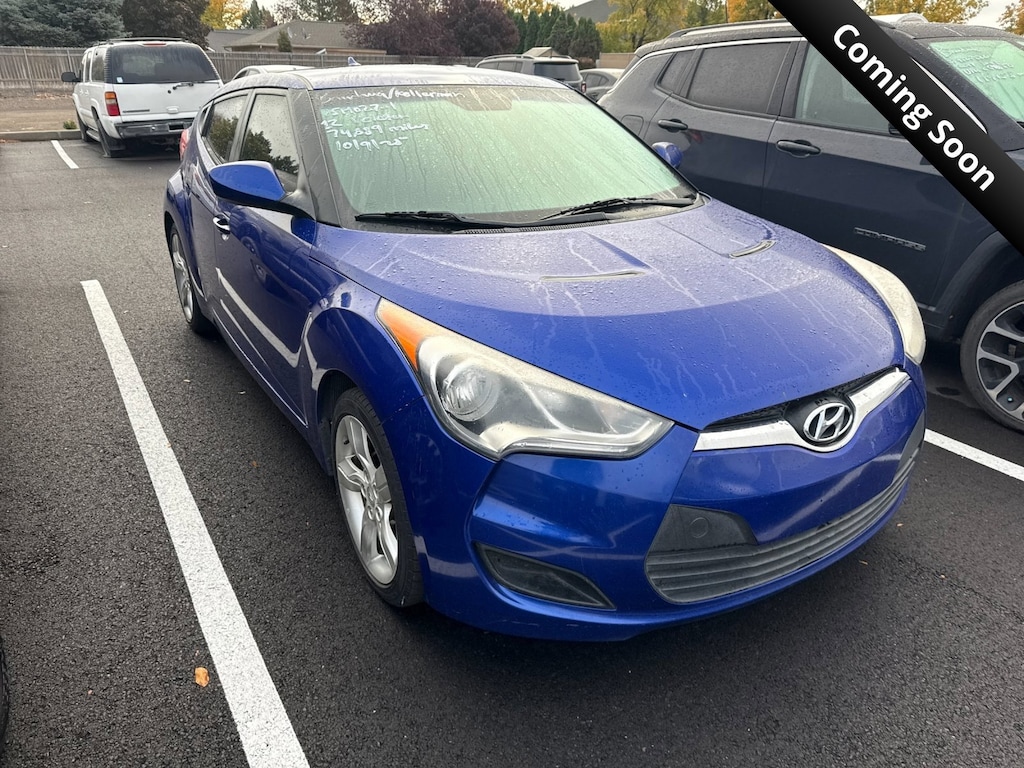 Used 2012 Hyundai Veloster Base w/Gray Hatchback