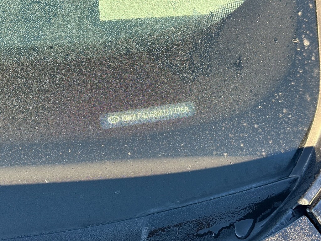 Certified 2022 Hyundai Elantra Limited Sedan