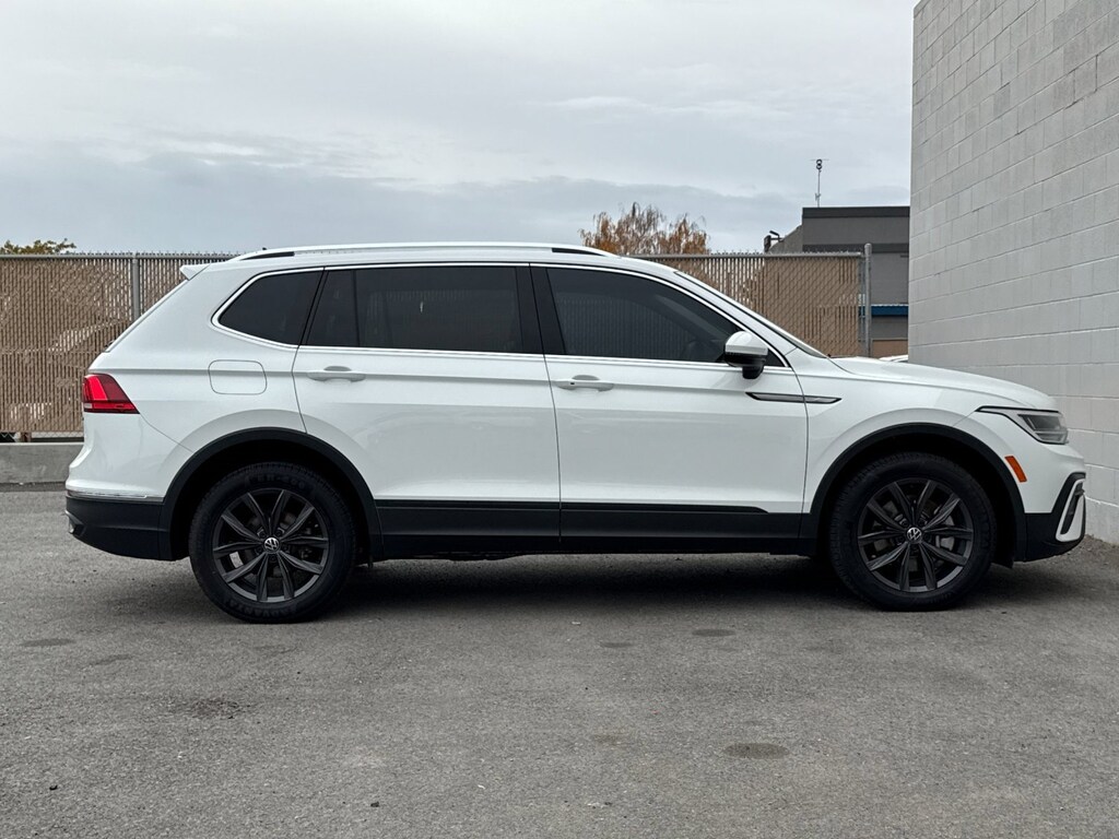 Used 2022 Volkswagen Tiguan 2.0T SE SUV