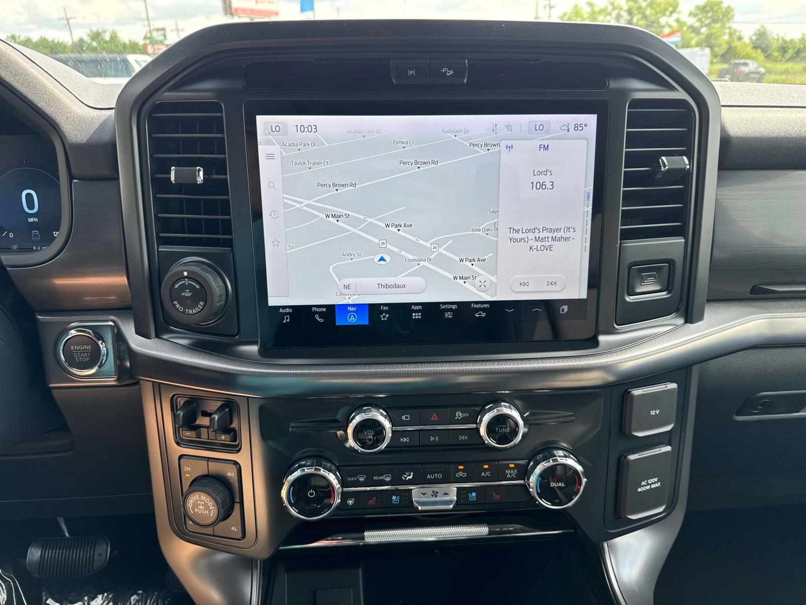 2025 Ford F-150 Lariat - Photo 11