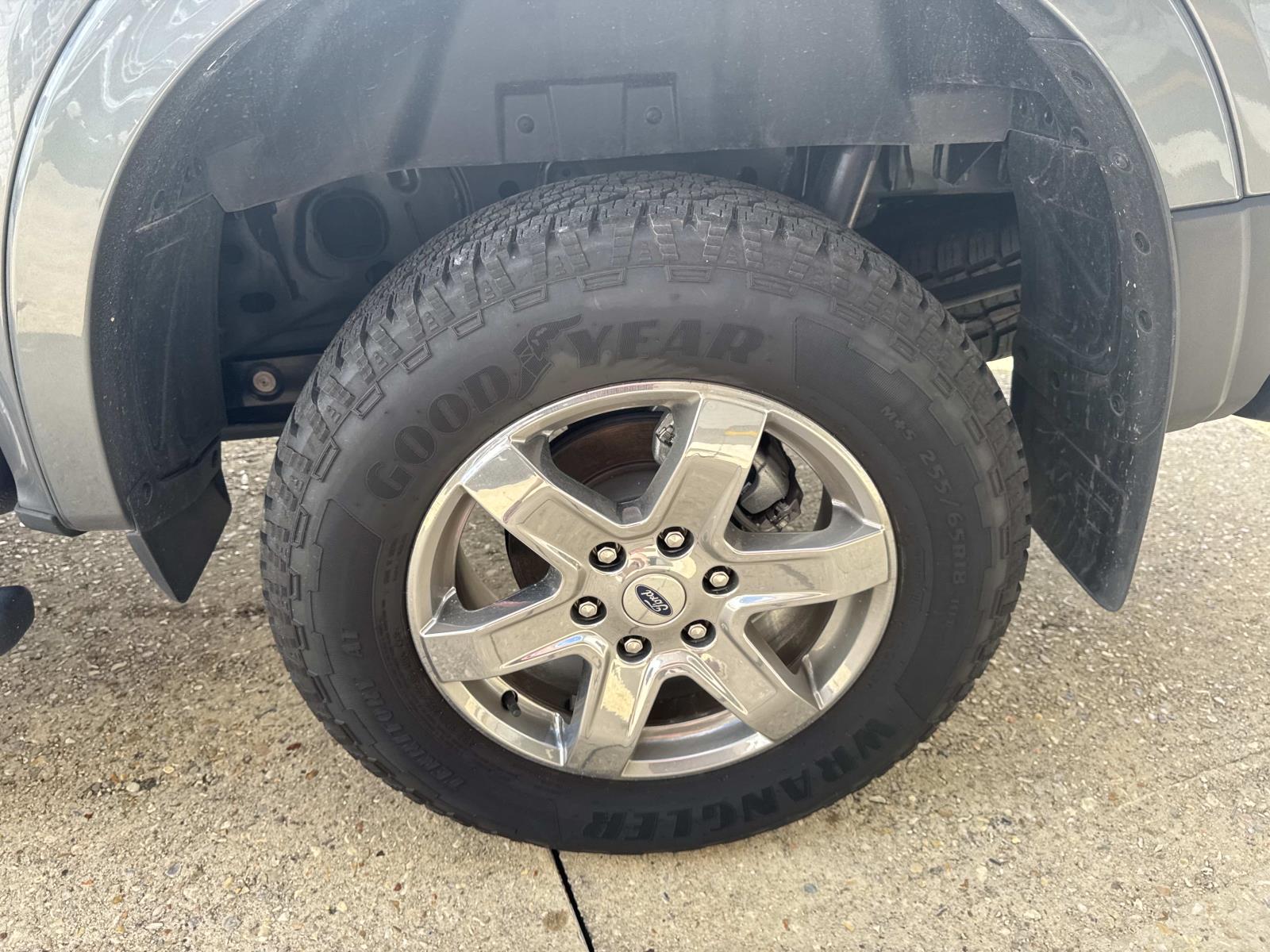 2025 Ford Ranger Lariat photo 3