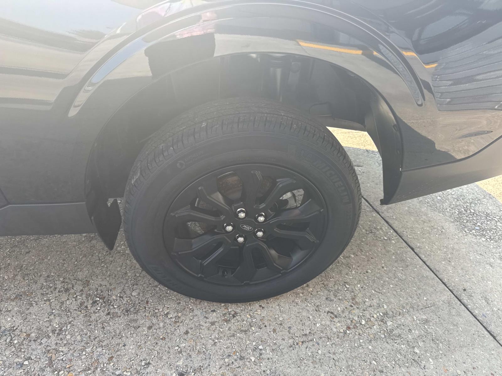 2024 Ford Maverick Lariat photo 2