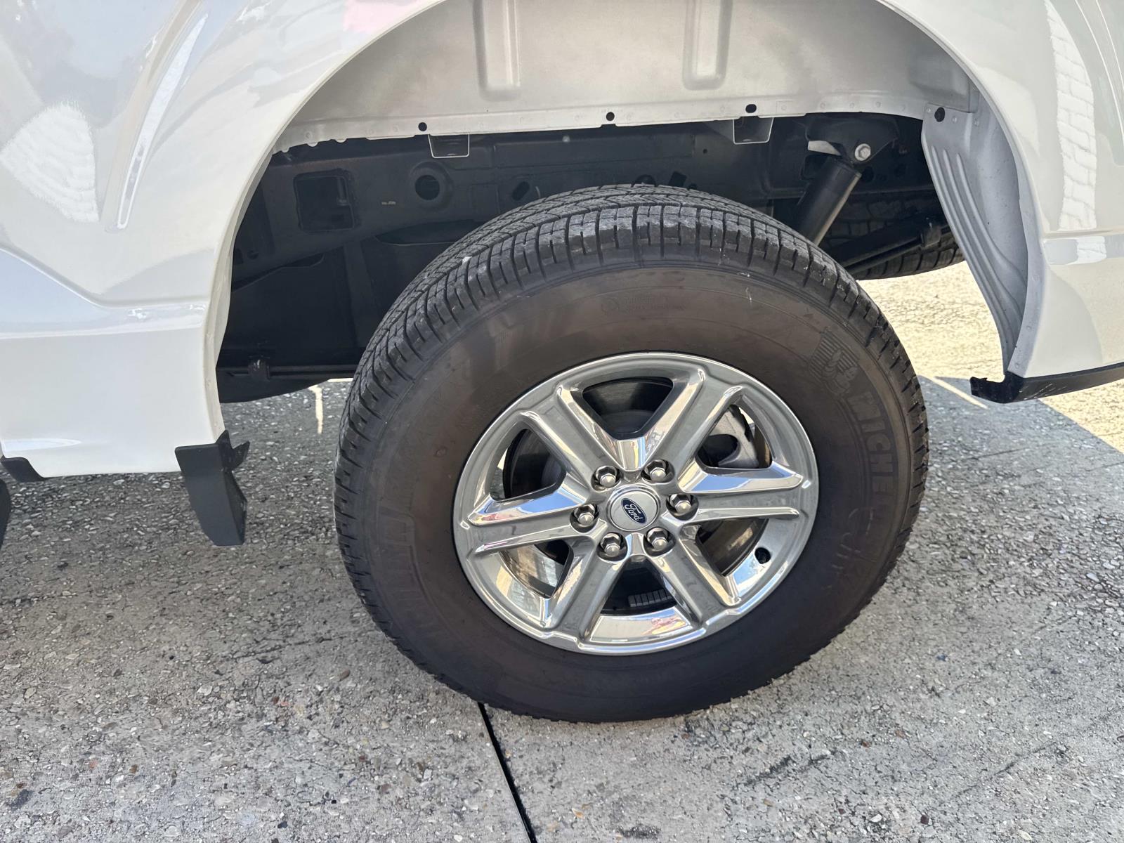 2025 Ford F-150 XLT photo 2