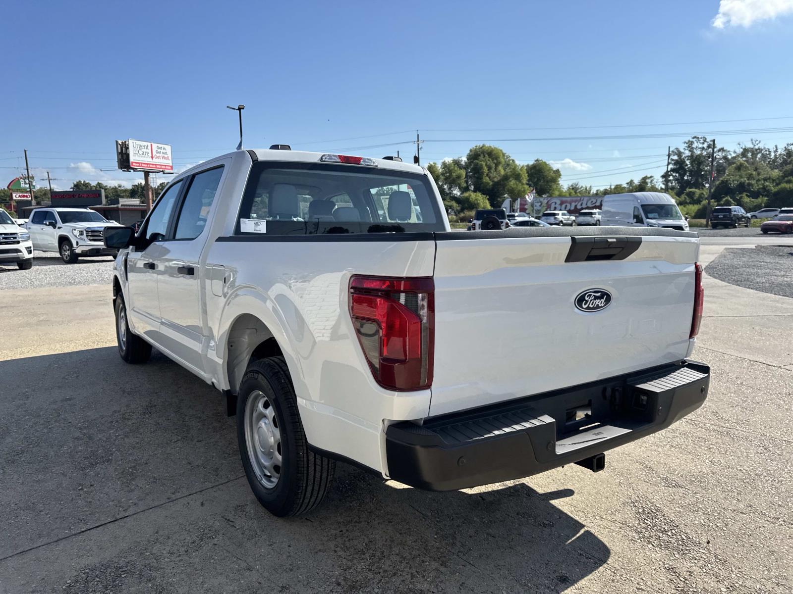 2025 Ford F-150 XL photo 2