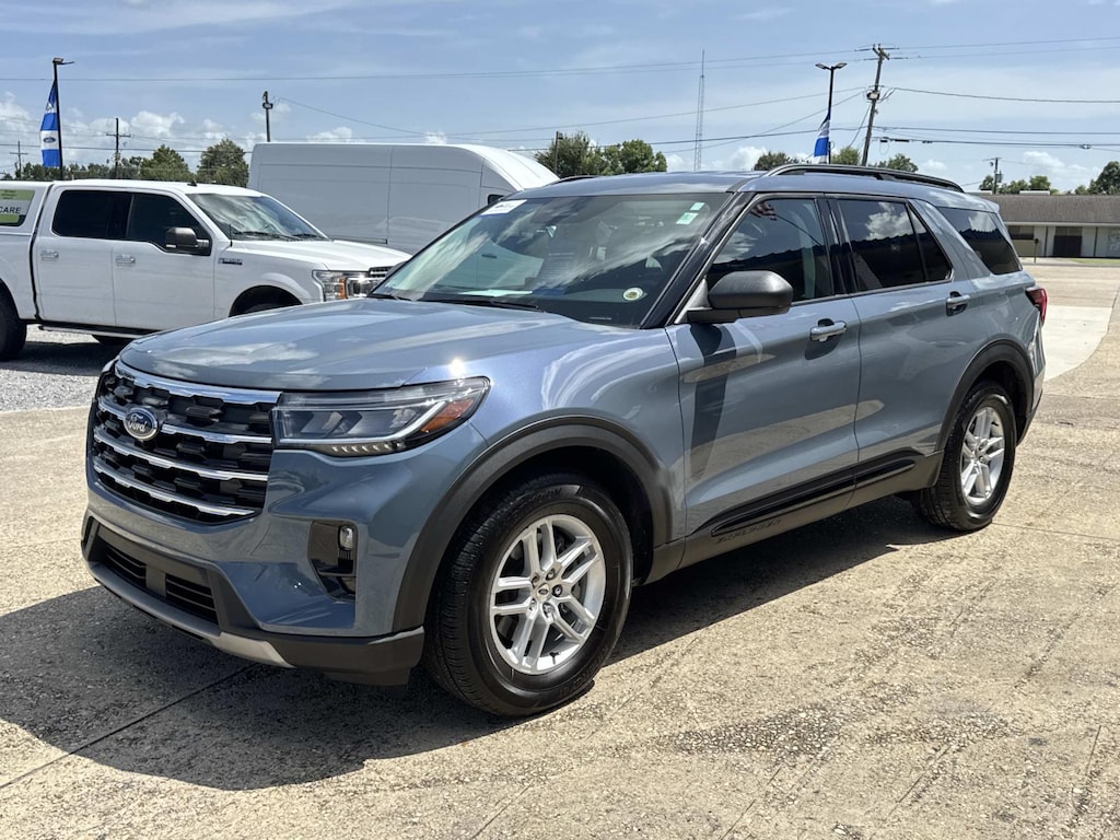 Used 2026 Ford Explorer Active w/200A Pkg RWD Sport Utility