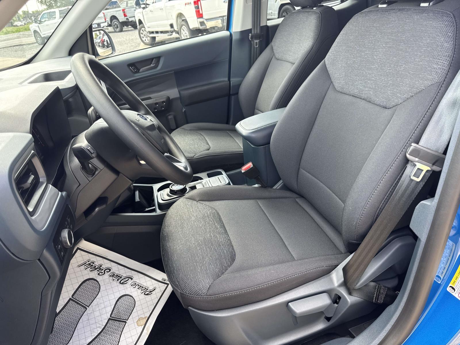 2025 Ford Maverick XLT - Photo 8