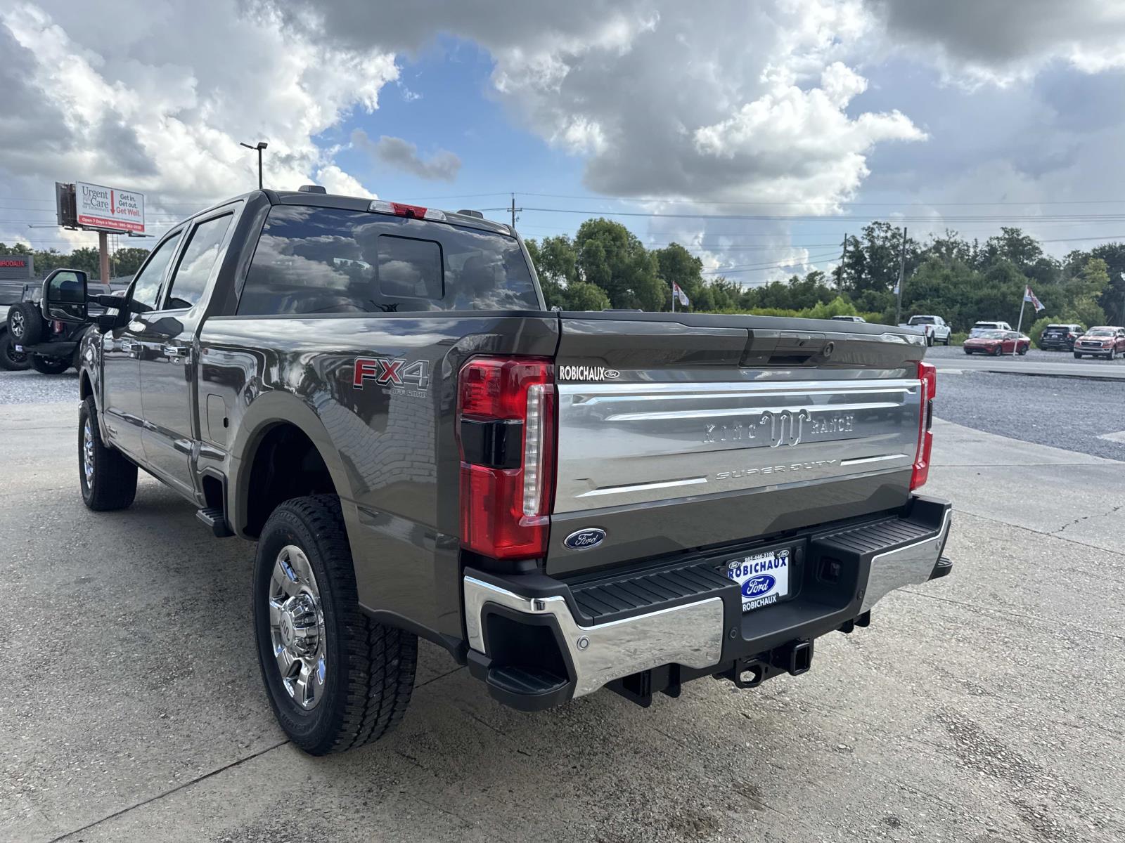 2026 Ford F-250 King Ranch photo 4