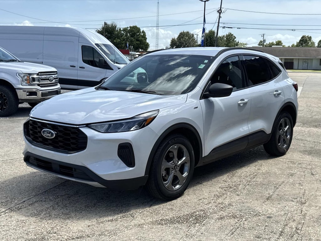 Used 2025 Ford Escape ST-Line FWD Sport Utility