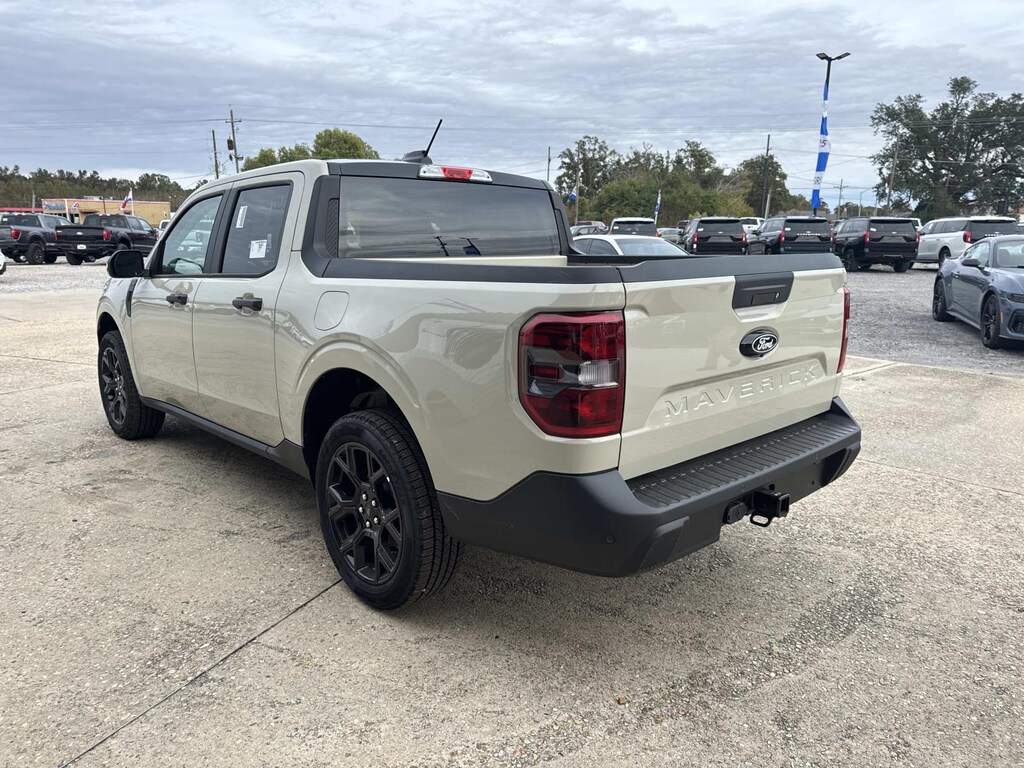 New 2025 Ford Maverick XLT TRUCK