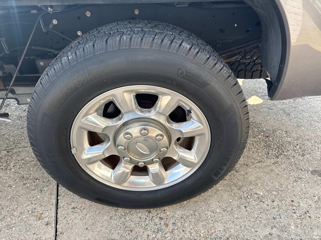 Used 2012 Ford Super Duty F-250 SRW 4WD Crew Cab 156 Lariat Crew Cab Pickup