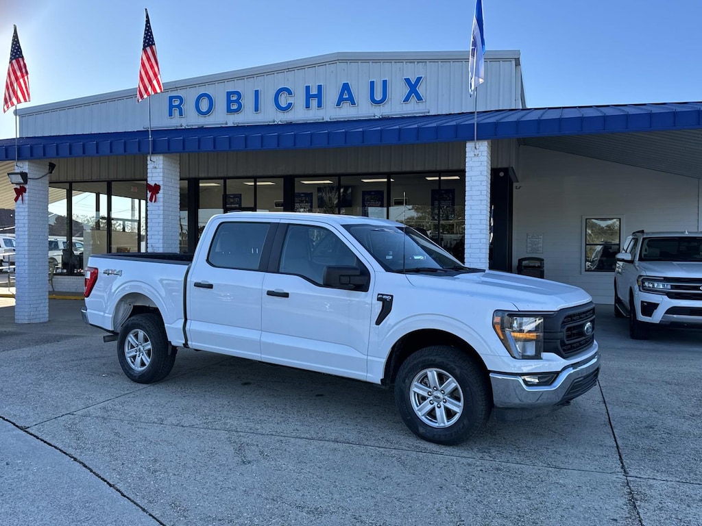 Used 2023 Ford F-150 XL 4WD SuperCrew 5.5 Box Crew Cab Pickup