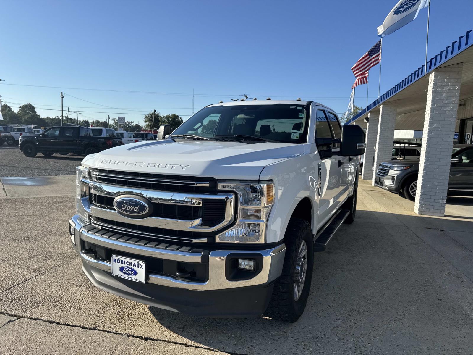 2021 Ford F-250 XLT photo 3