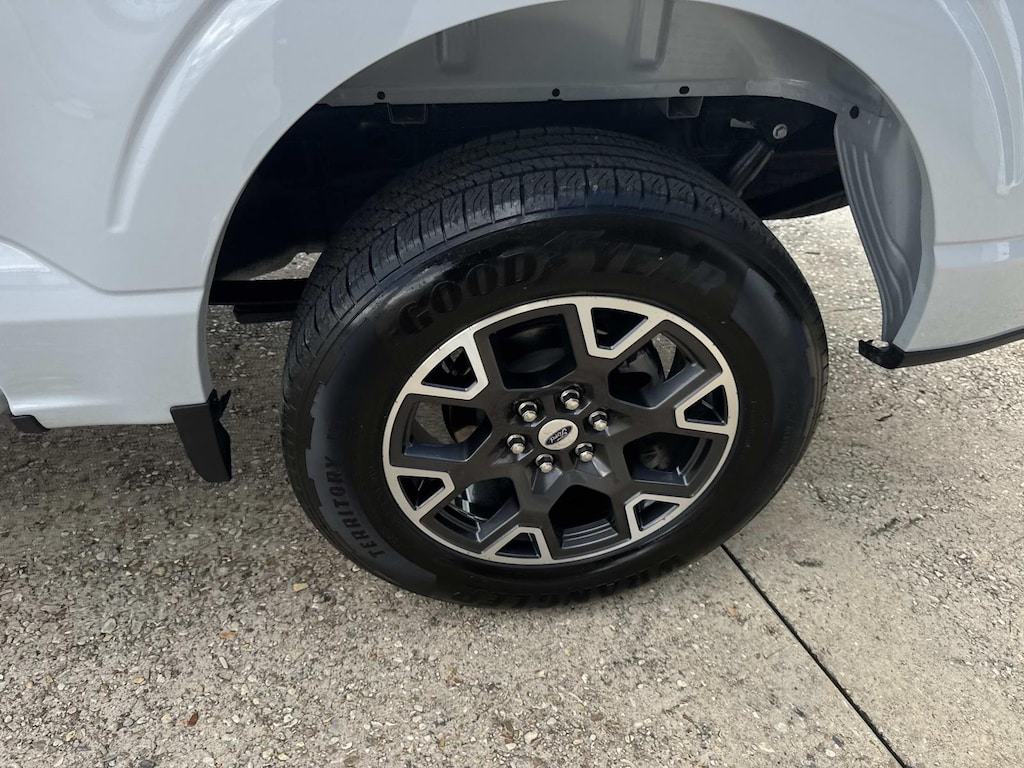 Used 2025 Ford F-150 STX 2WD SuperCrew 5.5 Box Crew Cab Pickup