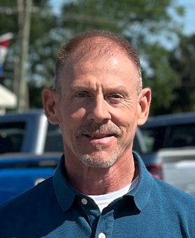 Staff member Jeff Guidry from ID_e301b3f6ae30