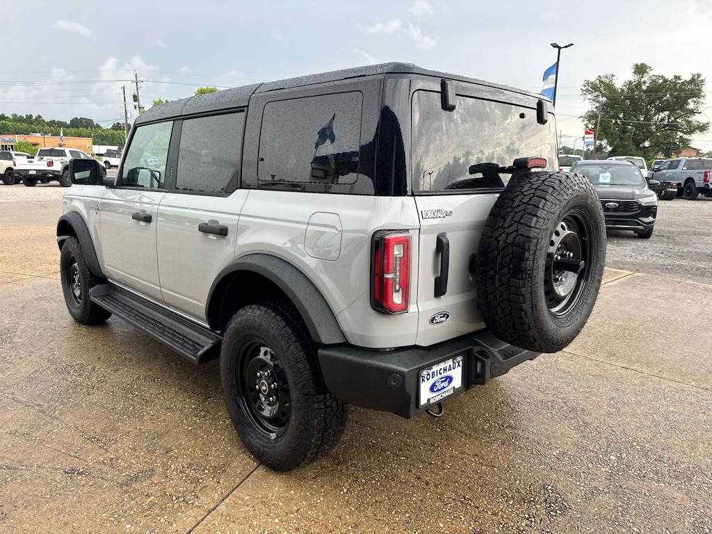 New 2026 Ford Bronco Outer Banks® SUV