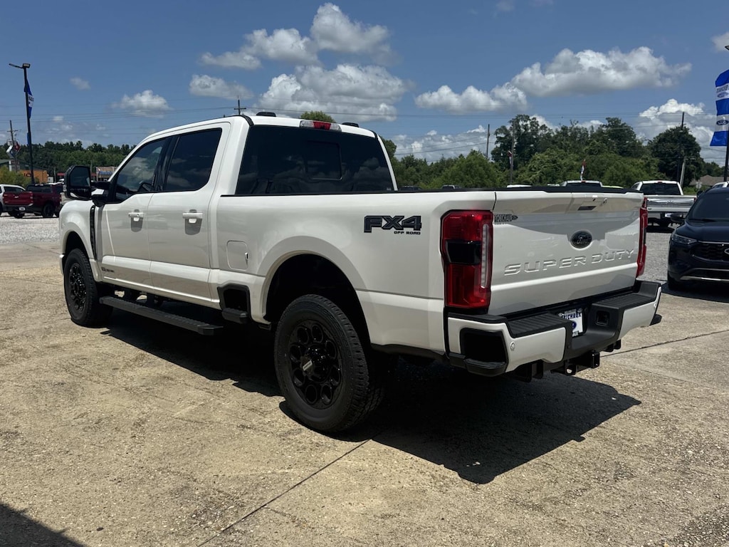 New 2026 Ford Super Duty F-250® Lariat® TRUCK