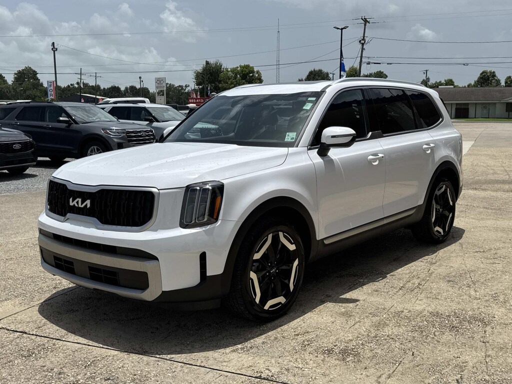 Used 2023 Kia Telluride EX FWD Sport Utility