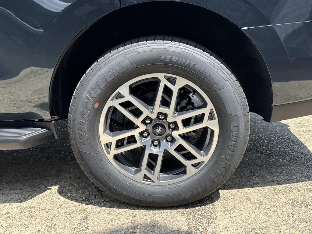 New 2026 Ford Expedition Active SUV