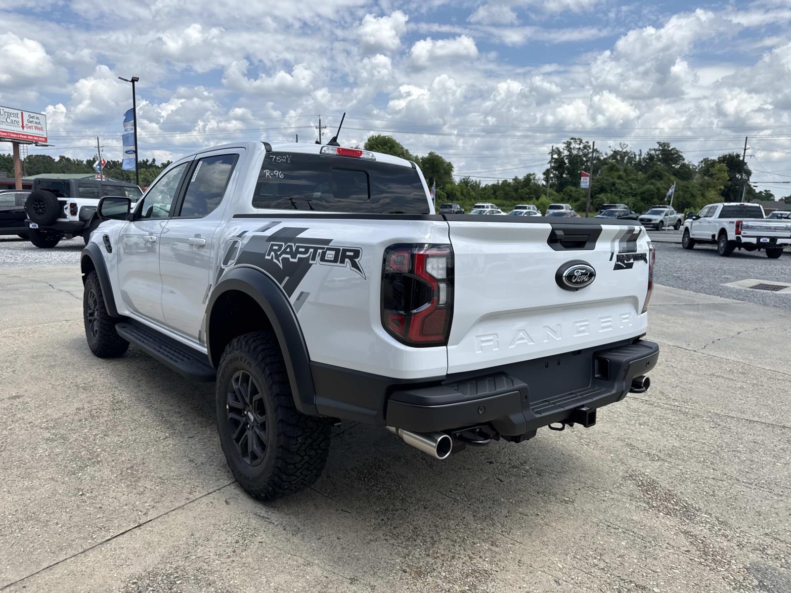 2025 Ford Ranger Raptor photo 2